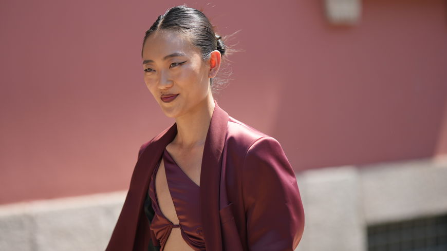 Frisuren 2023: Dieser Sleek Bun gelingt dir in nur 2 Minuten