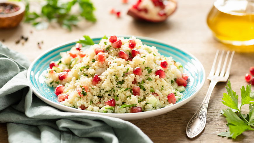 Dieser leichte Couscous-Salat ist unser absoluter Favorit