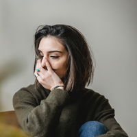 Liebeskummer überwinden: Die 15 besten Tipps gegen Herzschmerz