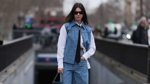 Jeansweste kombinieren: So stylst du das Must-have aus Denim