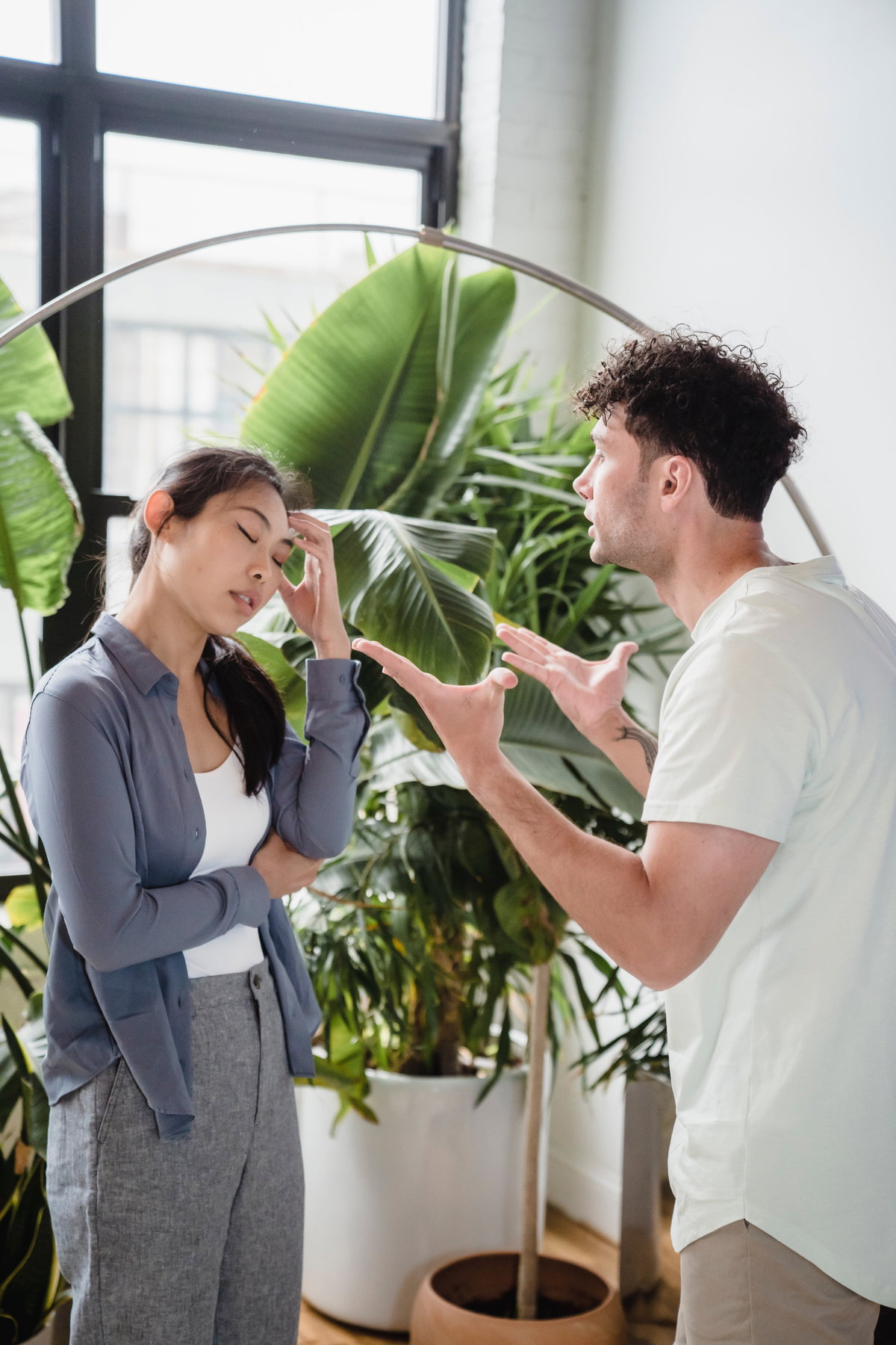 Mann und Frau streiten