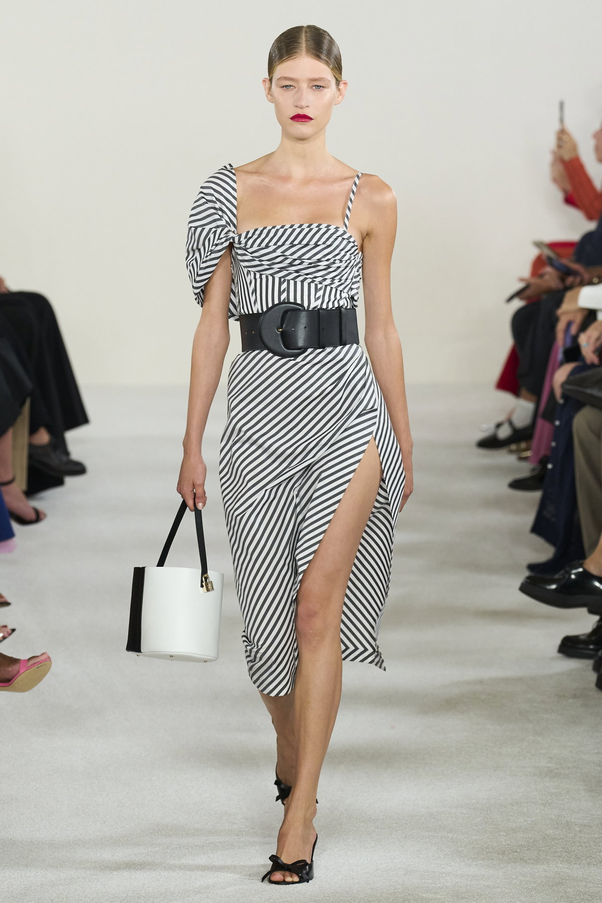 Carolina Herrera Frühling Sommer 2023