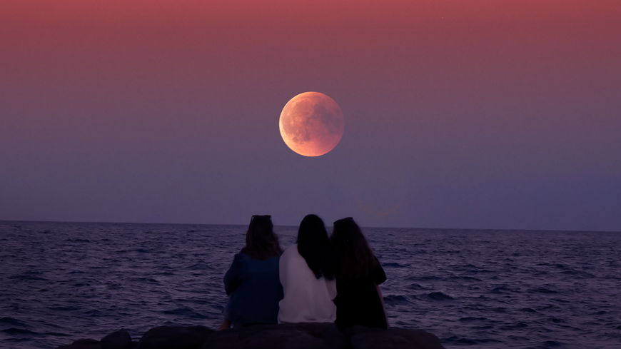 Der Super-Vollmond am 1. August 2023: So beeinflusst er dein Sternzeichen