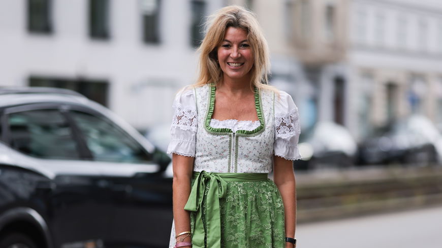 Diese Dirndl sind perfekt für Frauen ab 50