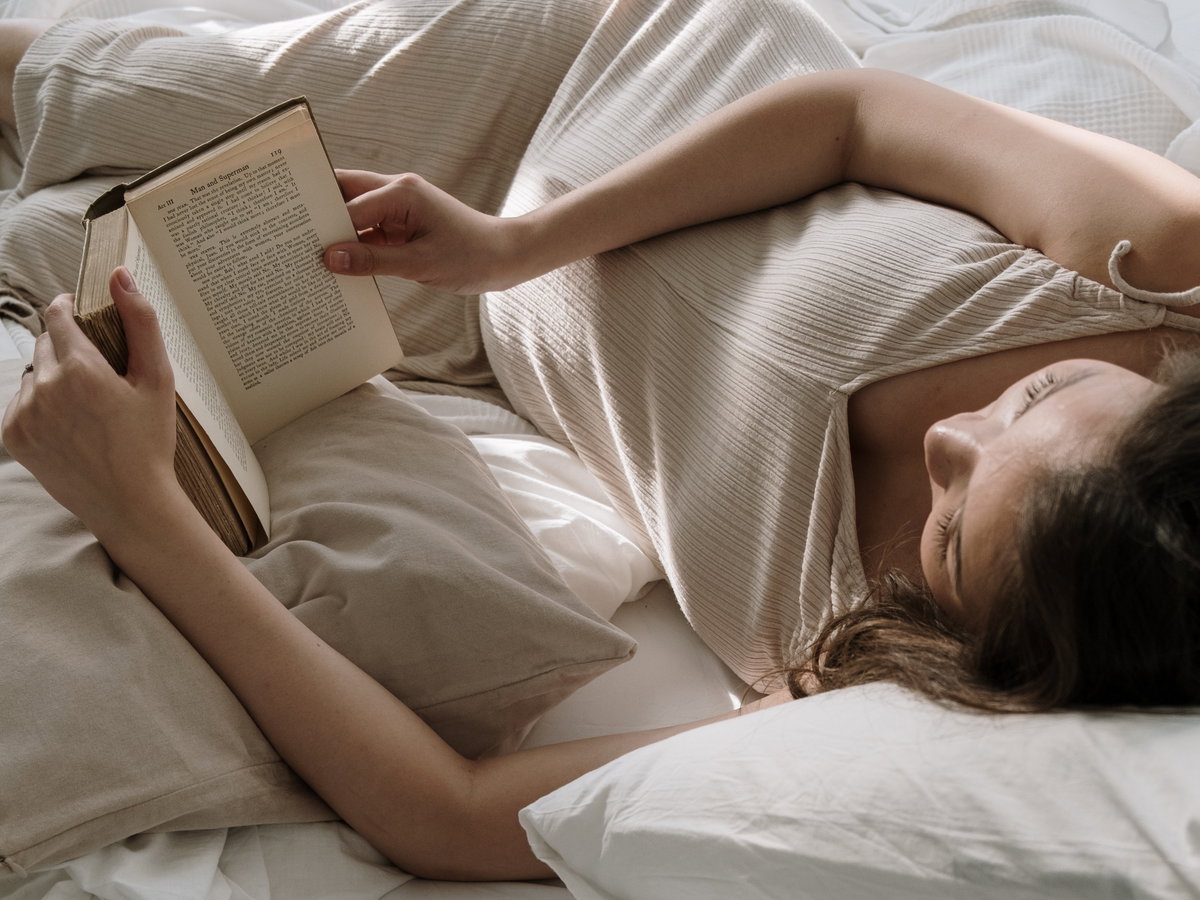 Durch erotische Literatur können wir nicht nur in spannende Geschichten eintauchen, sondern auch unsere Fantasie anregen.