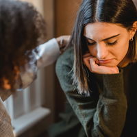 Psychologie: 3 Sätze, die man nie zu Menschen sagen sollte, die unter Ängsten leiden