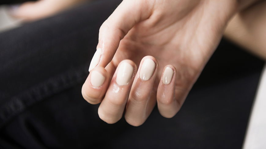Nagellack-Trend: Diese 7 Lacke in Nude lieben wir besonders