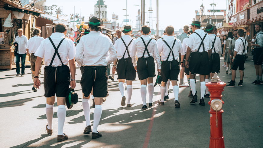 Lederhose waschen: Ja oder nein? Das sind die wichtigsten Pflegetipps