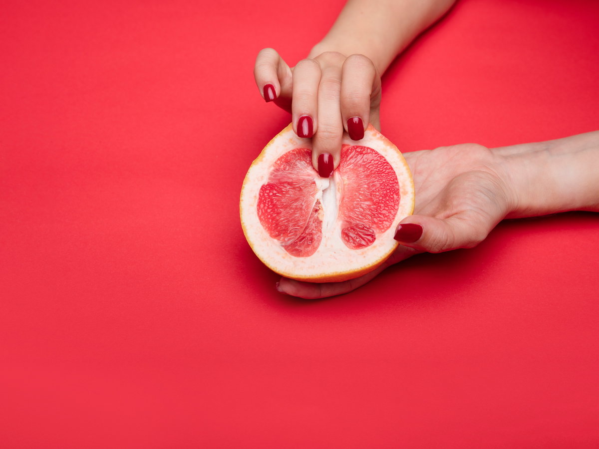 Finger in Grapefruit