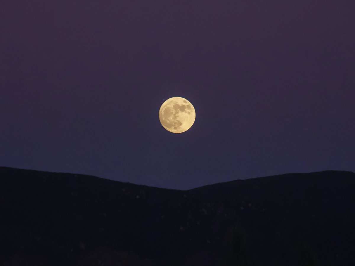 Vollmond am Nachthimmel