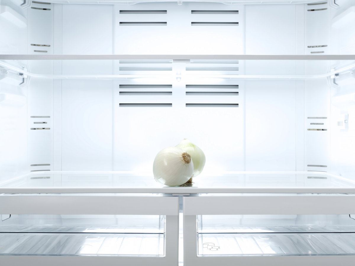 Zwiebel im Kühlschrank