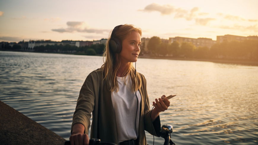 Brustkrebs-Awareness-Month: 3 Podcasts, die du kennen solltest
