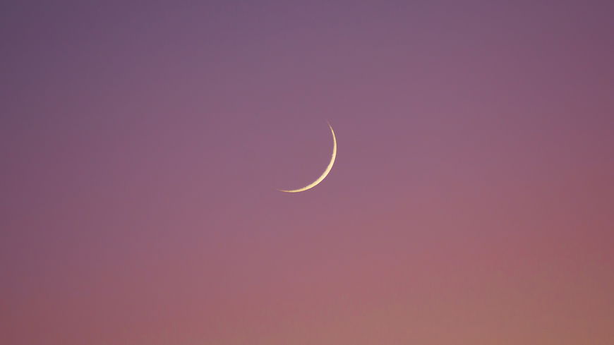 Zwillinge-Neumond: 3 Sternzeichen können sich ab heute verlieben