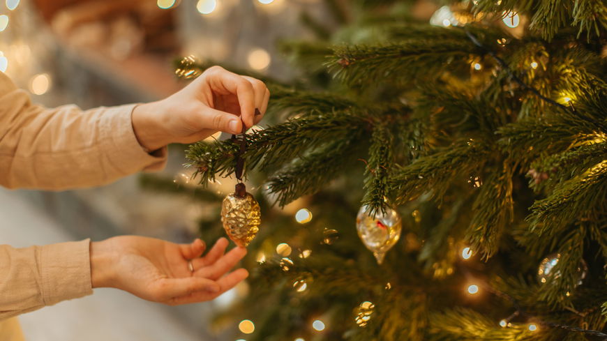 Lohnt sich ein künstlicher Weihnachtsbaum? Die Vor- und Nachteile