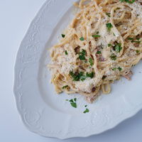 Dieses vegane Spaghetti Carbonara Rezept ist perfekt für den Veganuary