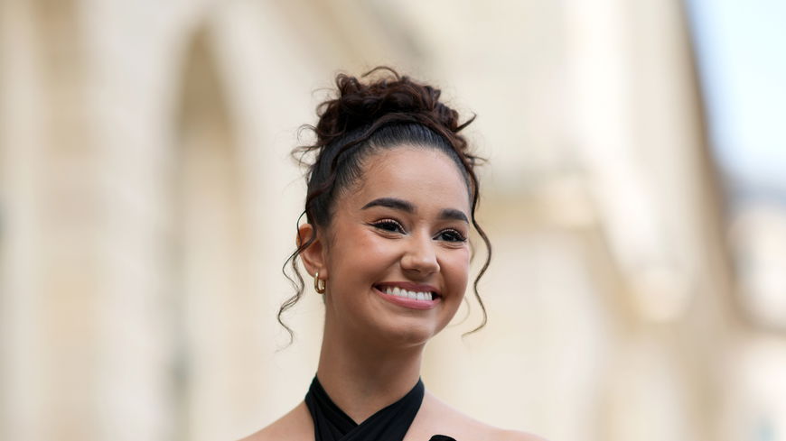 Dieser Hairstyle gelingt dir mit jeder Bob-Frisur – perfekt für Weihnachten