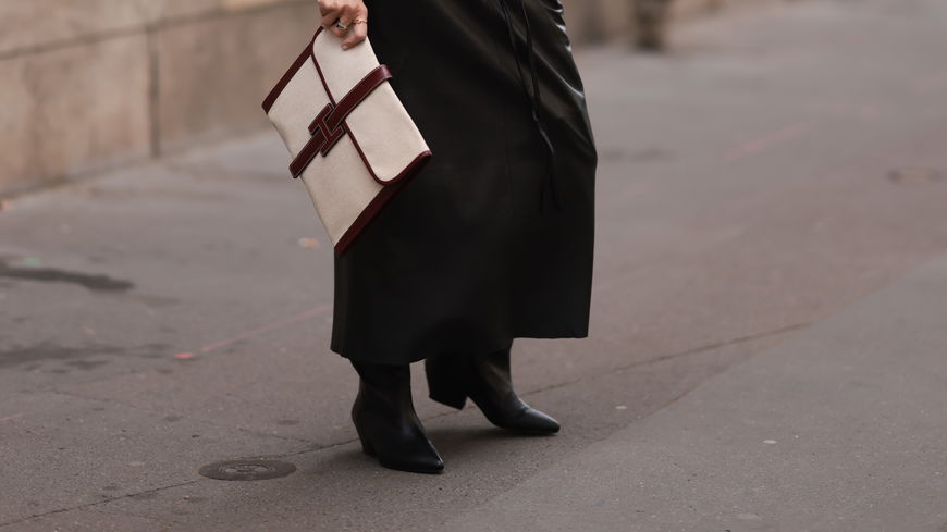 So kombinieren jetzt alle Modeprofis Kleider mit Stiefeln