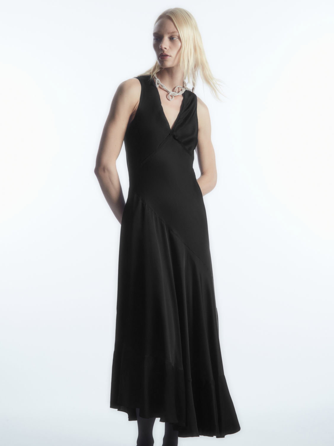 Kleid in Schwarz von COS