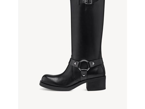 Dir fehlt noch ein Paar Biker Boots, das du zu tollen Röcken kombinieren kannst? Dann haben wir einen echten Favoriten für dich bei Tamaris ausgemacht.