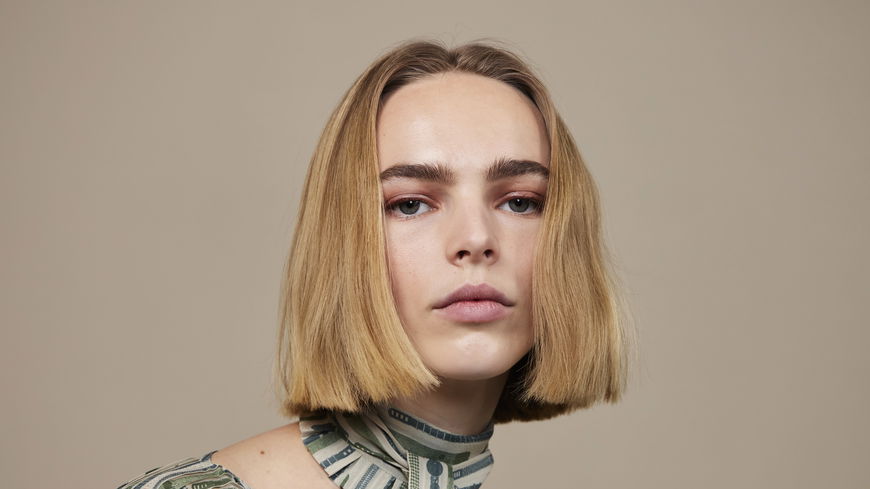 Dieser günstige Augenbrauenstift ersetzt ein echtes Microblading