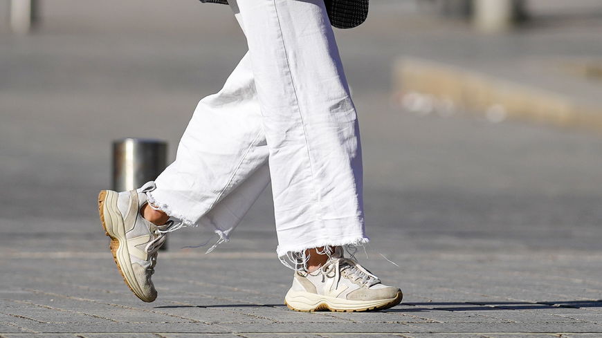Mit diesen flachen Schuhen läufst du wie auf Wolken