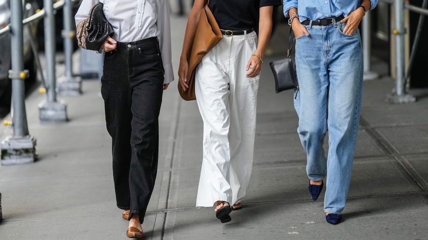 Statt Blue Jeans lieben Frauen ab 40 diese Farbe