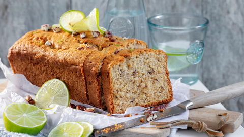 Die leckersten Kuchen zum Kaffee: Limetten-Bananenkuchen mit Pekannüssen