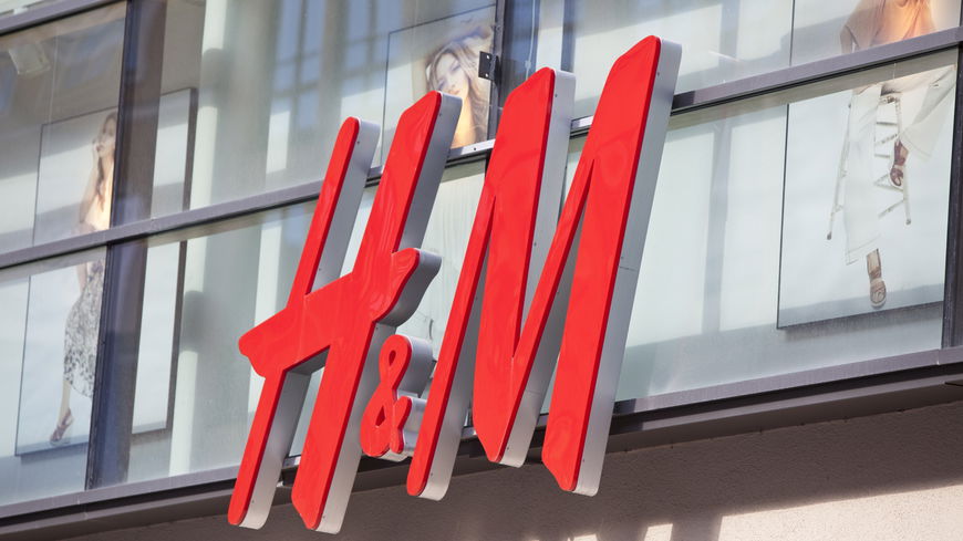 Dieses Schnäppchen-Kleid von H&M ist fast vergriffen