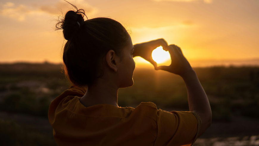 Chinesisches Horoskop: Für diese 4 Sternzeichen wird der April unvergesslich
