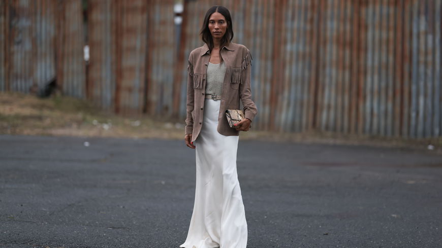 Dieser Trend-Rock ist das Must-have im Frühling 2024