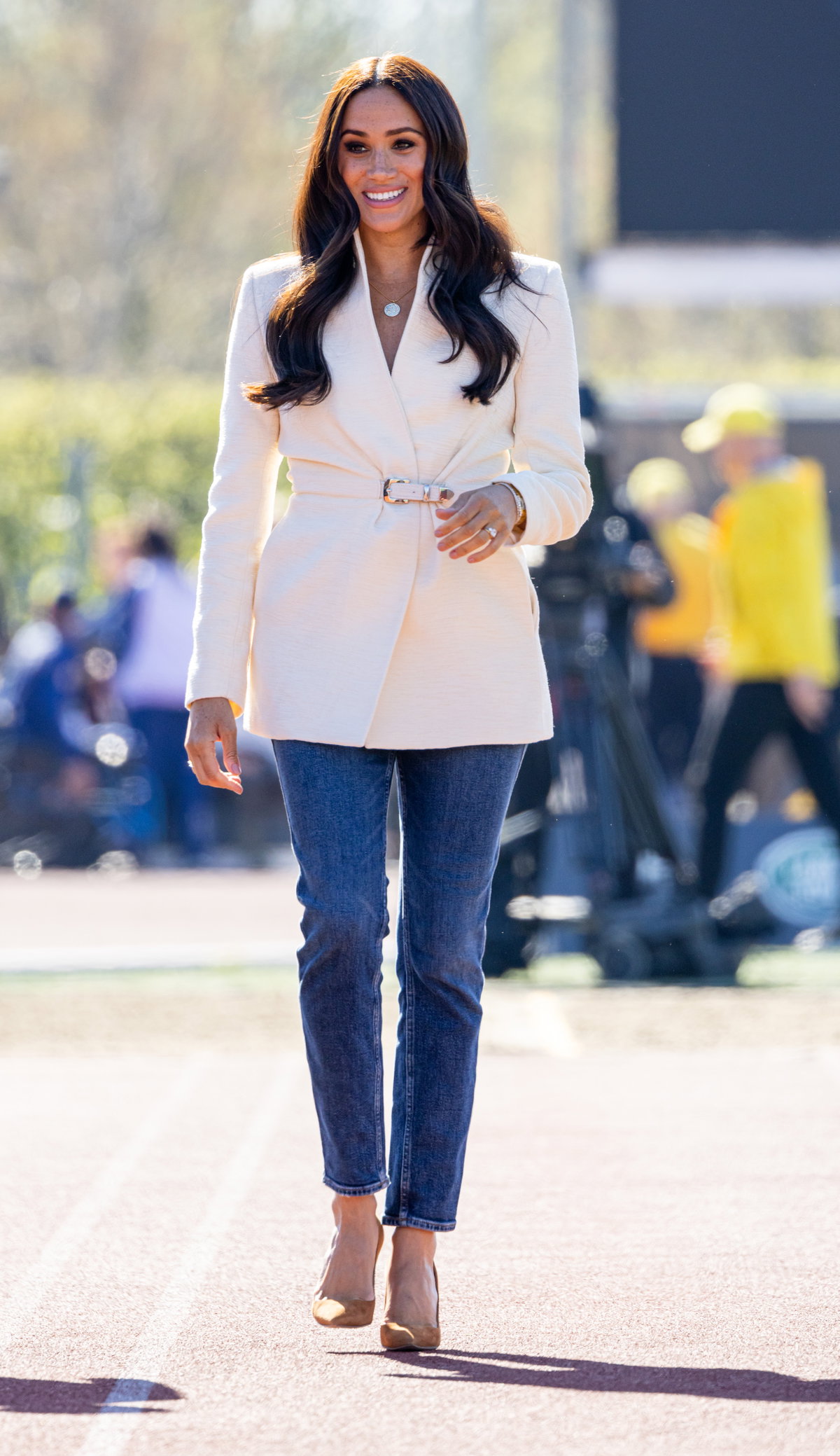 Meghan Markle in beigem Blazer