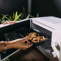 Diese 5 Lebensmittel solltest du auf keinen Fall in die Mikrowelle tun