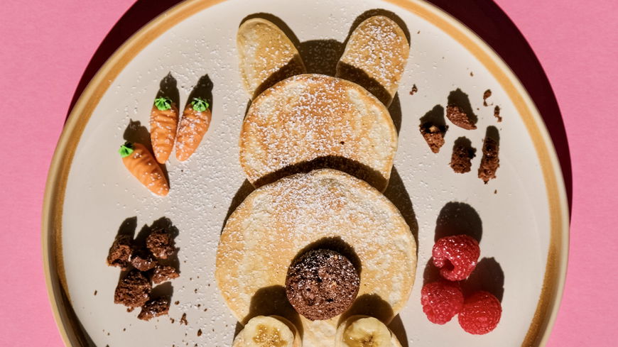 Osterbrunch Rezept: Diese veganen Häschen-Pancakes sind perfekt für das Osterwochenende