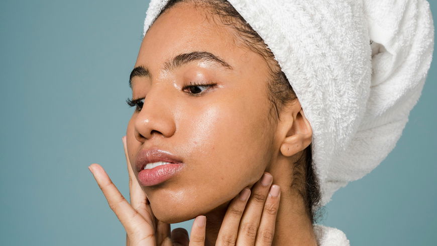 AHA Peeling: Die besten Produkte und wie sie wirken