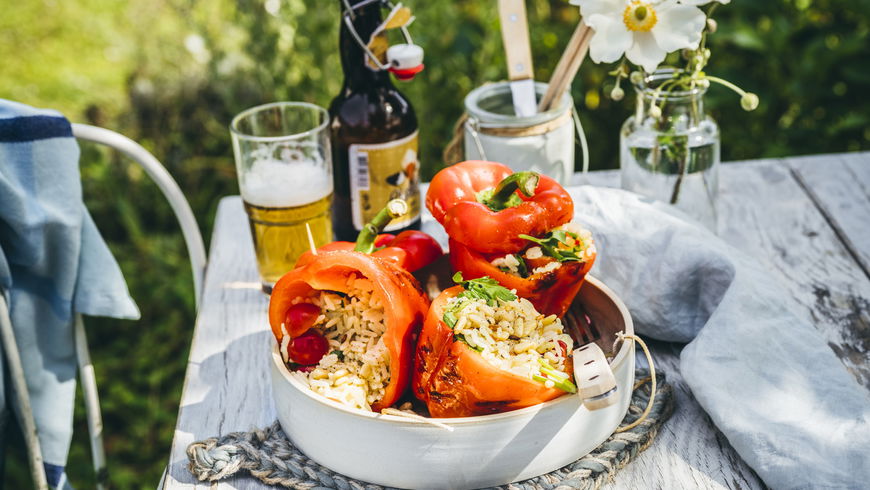 Gefüllte Paprikaschoten mit Gorgonzola vom Grill