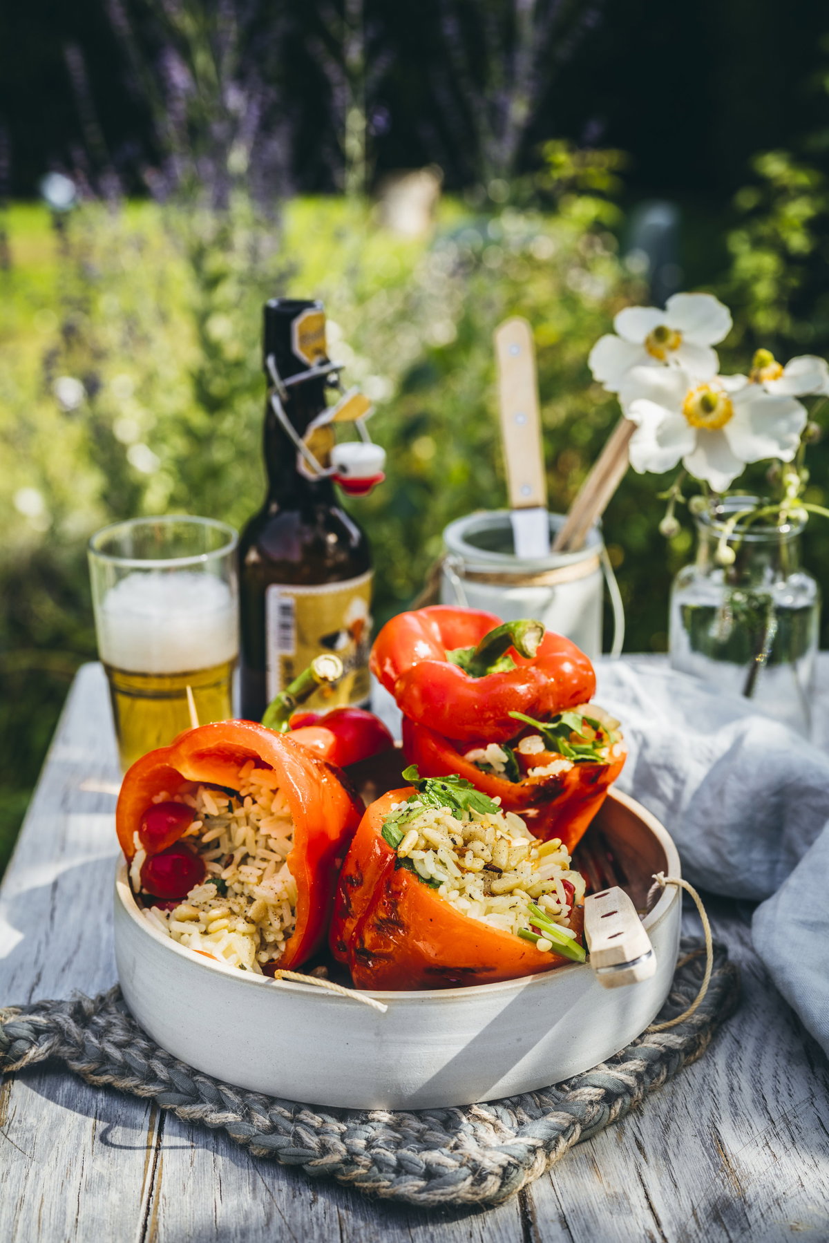Gefüllte Paprikaschoten mit Gorgonzola vom Grill