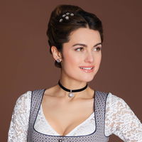 Trachten-Haarschmuck: Diese Accessoires setzen dich zum Oktoberfest perfekt in Szene