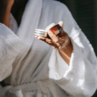 Beste Anti Aging Creme ab 50: Diese 5 Produkte sind perfekt für reife Haut