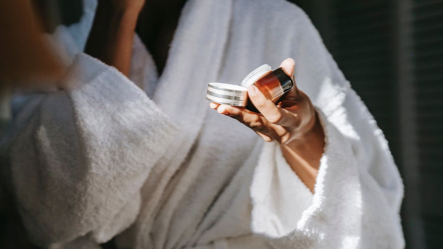 Beste Anti Aging Creme ab 50: Diese 5 Produkte sind perfekt für reife Haut