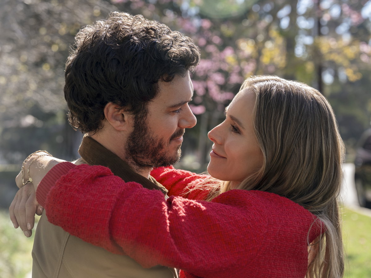 Adam Brody und Kristen Bell in "Nobody Wants This".