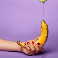 Lingam-Massage: So funktioniert die sinnliche Tantra-Stimulation für den Penis