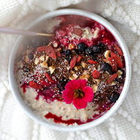 Porridge-Toppings zum Abnehmen: 12 Ideen, die nicht deine Diät crashen