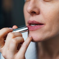 Statt Lipgloss: Matte Lips sind das neue Highlight – und wir fühlen es gar nicht