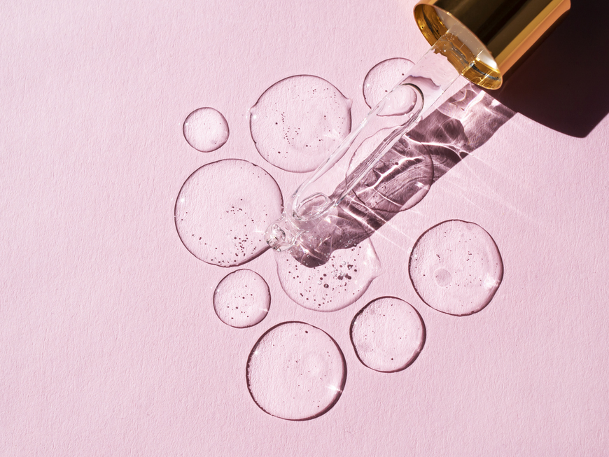 Serum mit Pipette