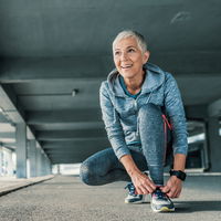 Sport im Alter: Dieses Training hält dich richtig lange jung