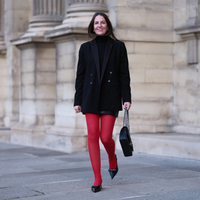 Bunte Strumpfhosen: So kombinierst du die Trend-Pieces im Alltag