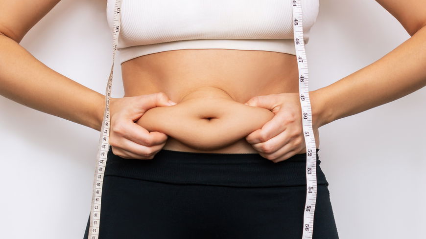 Wie viele Kilos verschwinden wirklich? Realistische Erwartungen an eine Fettabsaugung