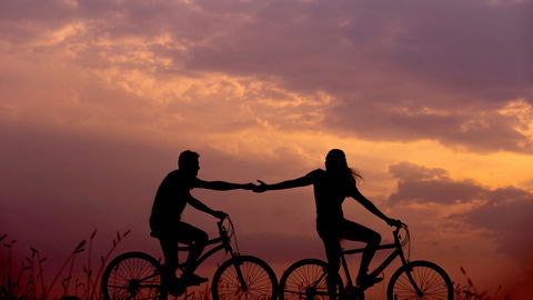 Seelenverwandtschaft: 3 Sternzeichen begegnen demnächst ihrem Perfect Match
