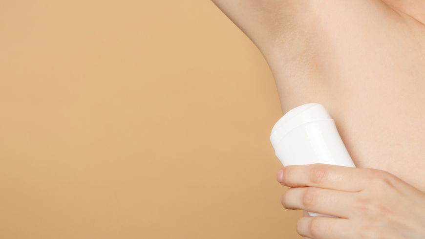 Deo gegen starkes Schwitzen: Dieses Produkt ist das beste gegen Schweißgeruch