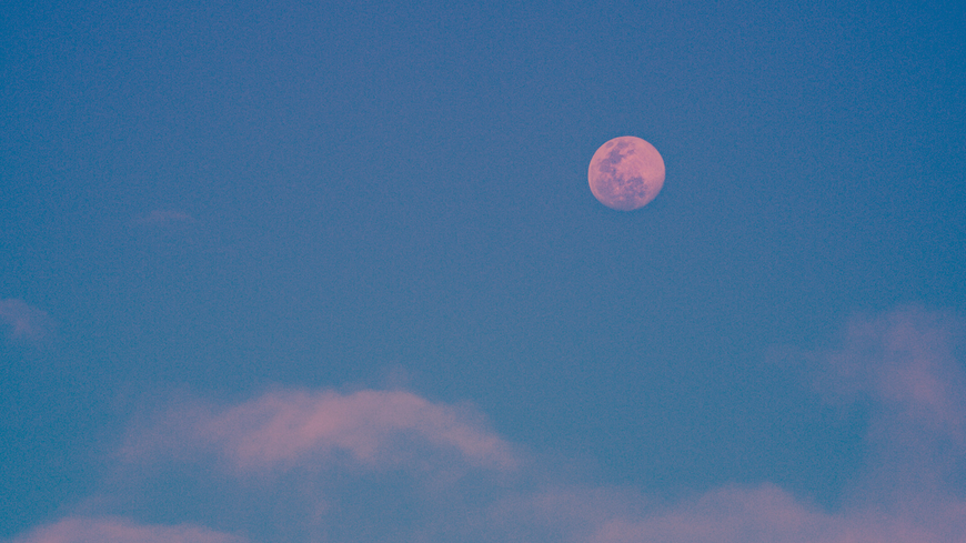 3 Sternzeichen, die vom heutigen Erdbeer-Vollmond dramatisch beeinflusst werden
